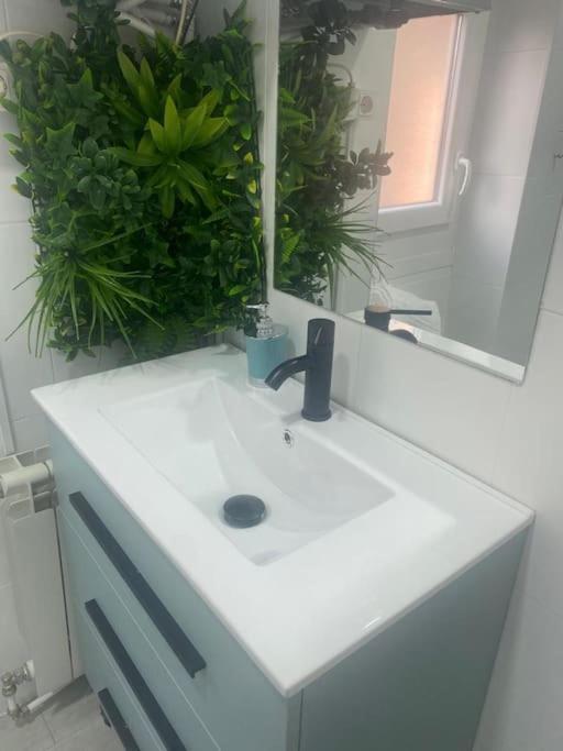 Apartamento En Toledo Ideal Para Visitas A Puy Du Fou 외부 사진